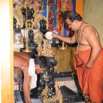 Sri Guru Rayar Abisekham